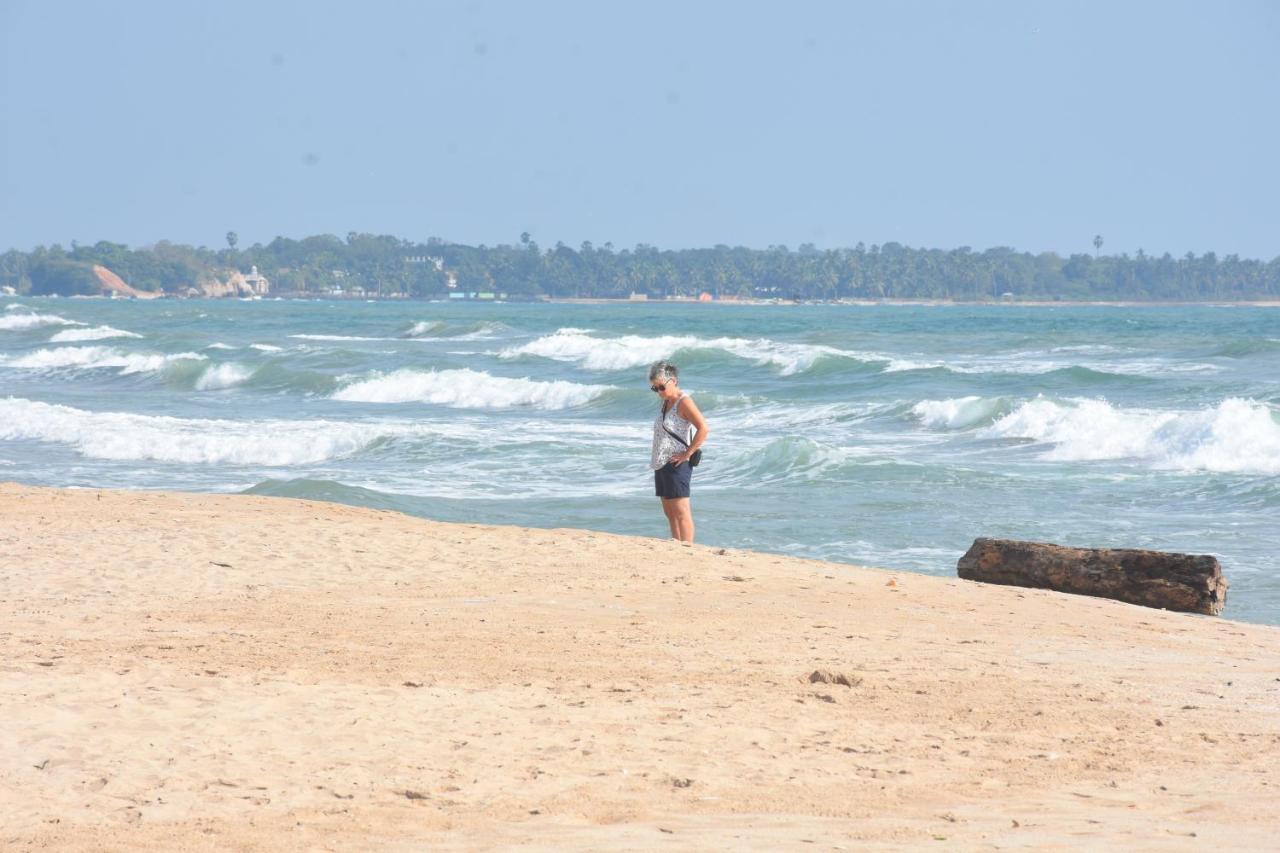 Blue Diamond Resort Trincomalee Bagian luar foto